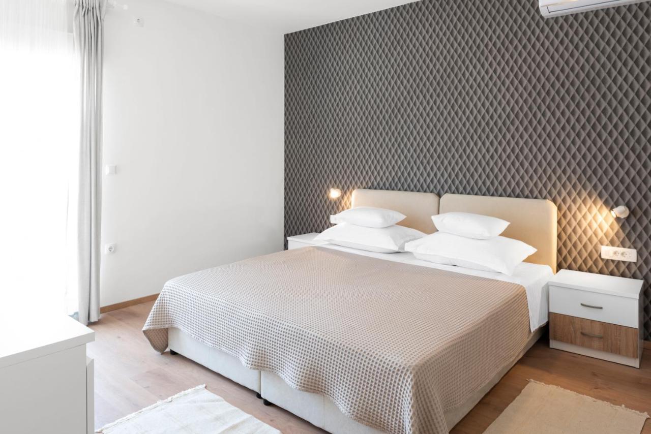 AAA Anić Amazing Apartments DELUXE Split Buitenkant foto