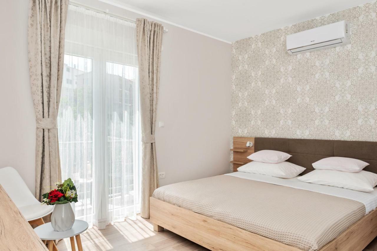 AAA Anić Amazing Apartments DELUXE Split Buitenkant foto