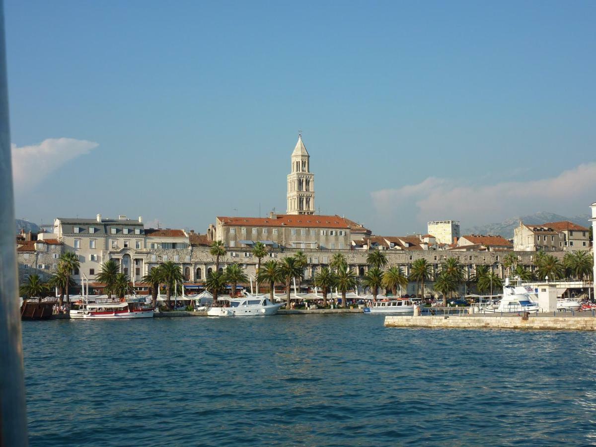 AAA Anić Amazing Apartments DELUXE Split Buitenkant foto
