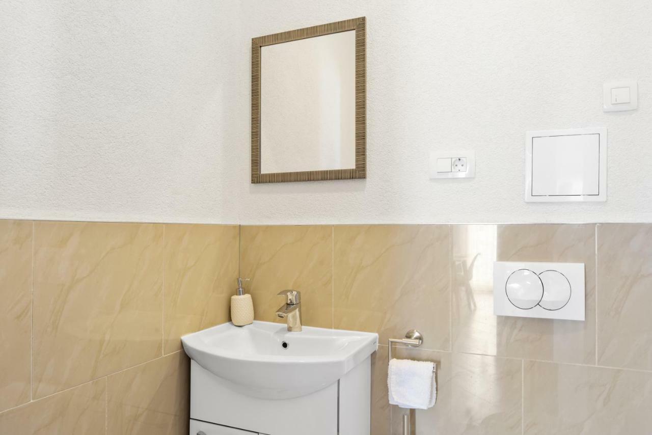 AAA Anić Amazing Apartments DELUXE Split Buitenkant foto