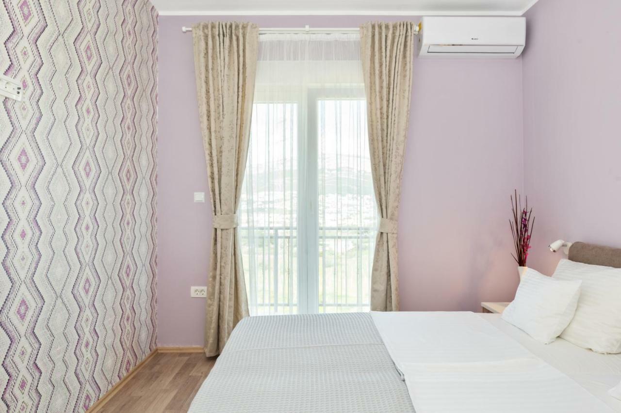 AAA Anić Amazing Apartments DELUXE Split Buitenkant foto