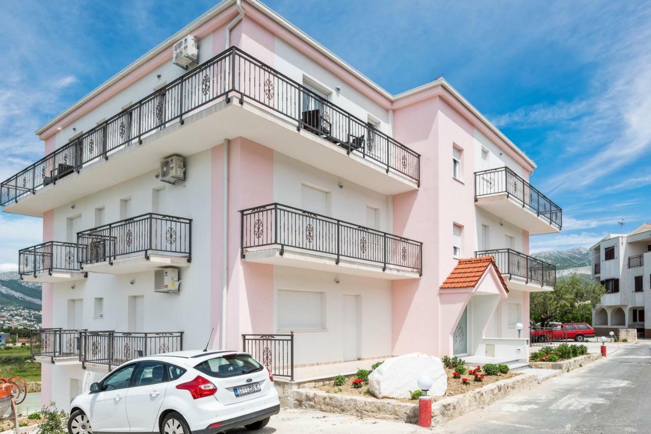 AAA Anić Amazing Apartments DELUXE Split Buitenkant foto